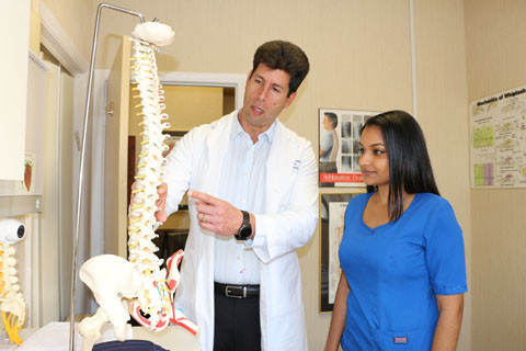 Visit Chiropractor-Hialeah