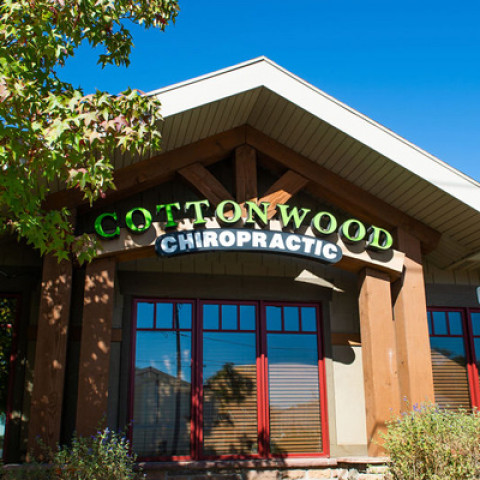 Visit Cottonwood Chiropractic